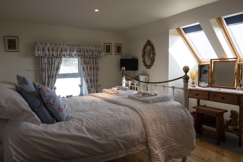 Melorne Farm Bed & Breakfast Camelford Exterior photo